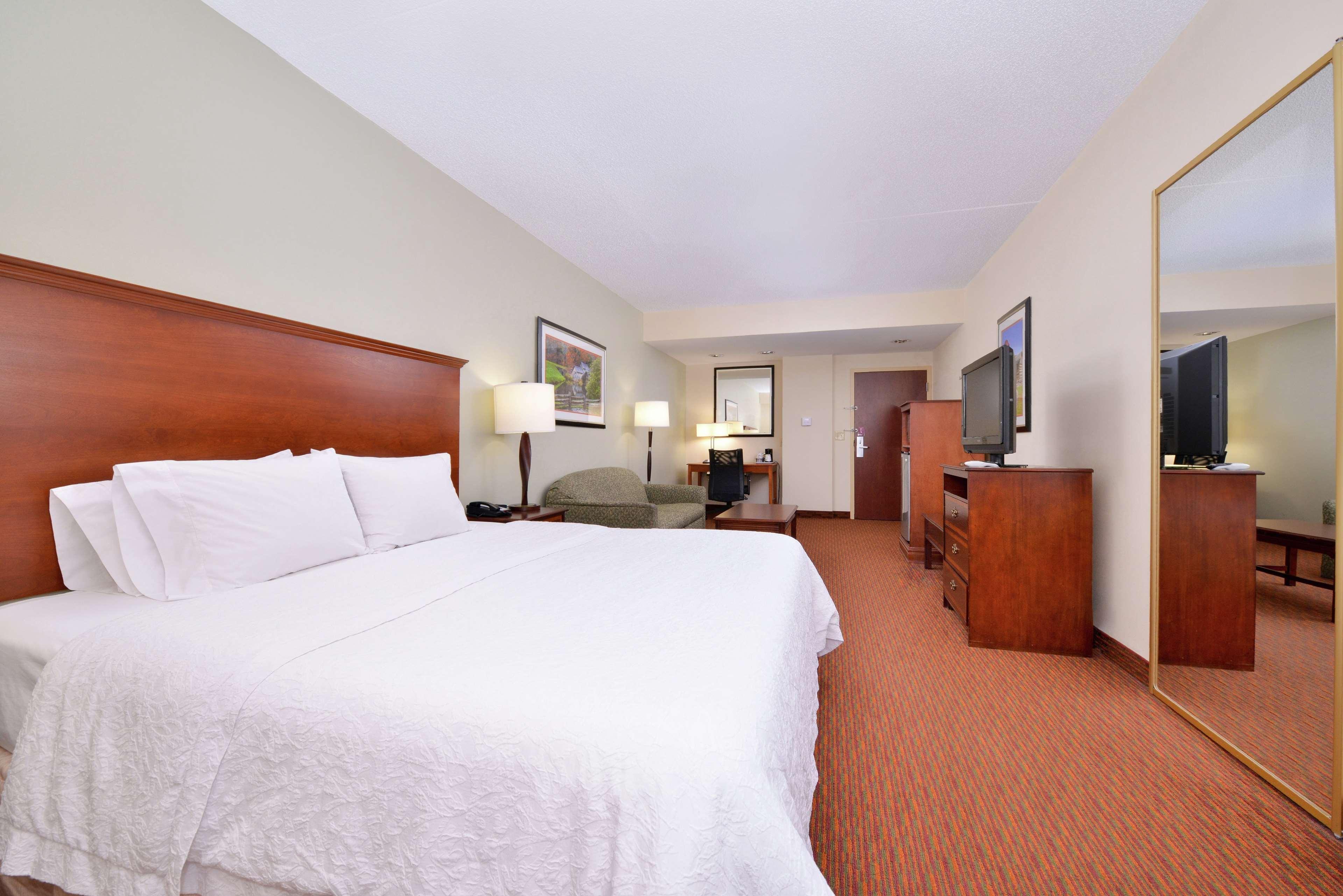 Hampton Inn Waynesboro/Stuarts Draft Fishersville Εξωτερικό φωτογραφία