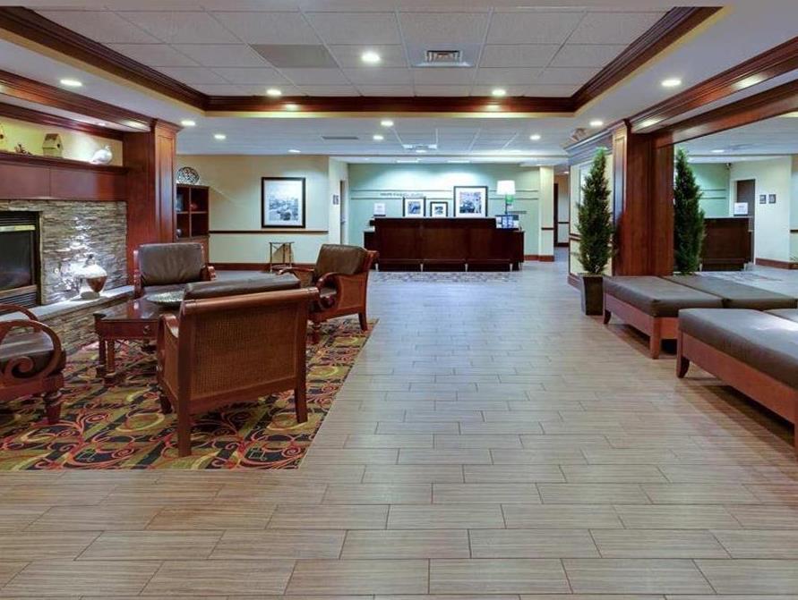 Hampton Inn Waynesboro/Stuarts Draft Fishersville Εξωτερικό φωτογραφία