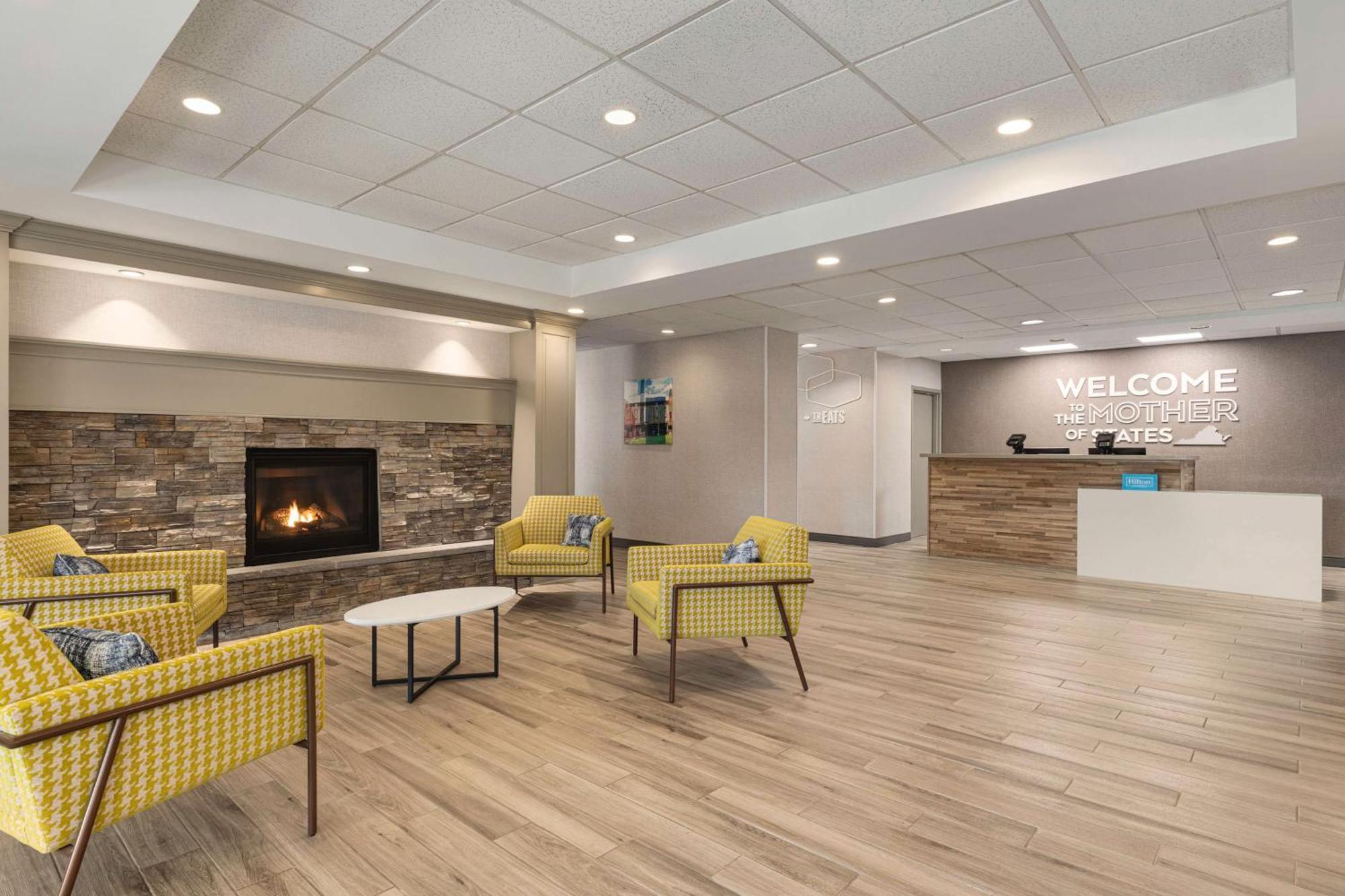 Hampton Inn Waynesboro/Stuarts Draft Fishersville Εξωτερικό φωτογραφία