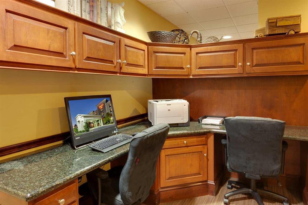 Hampton Inn Waynesboro/Stuarts Draft Fishersville Ανέσεις φωτογραφία